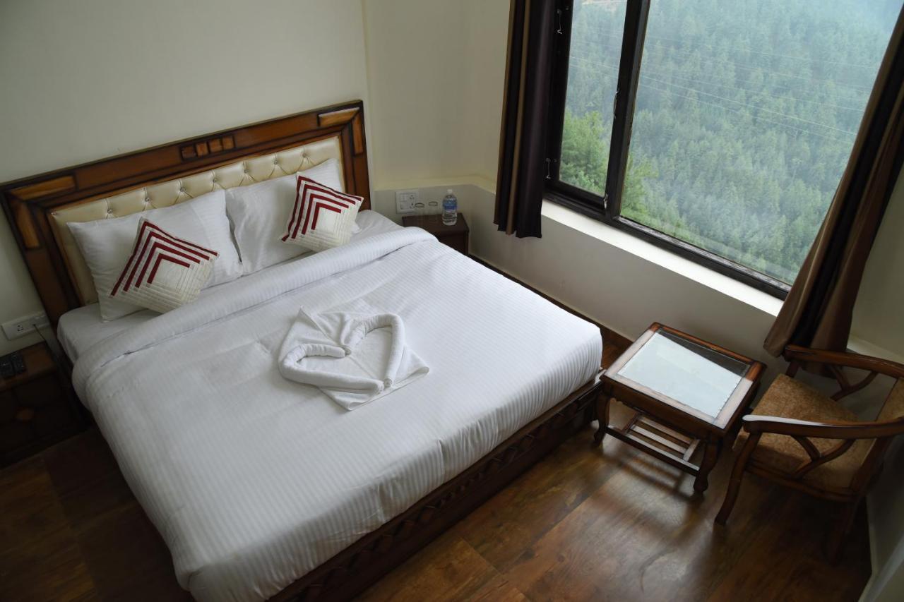 Hotel Taj View Theog Zewnętrze zdjęcie